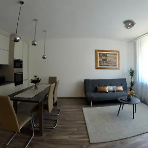 https://heroes-residence.inbudapesthotels.com